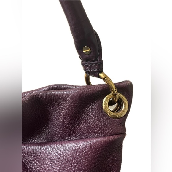 Marc by Marc Jacobs Classic Q Hillier Burgundy Leather Hobo Shoulder Bag - Picture 4 of 16